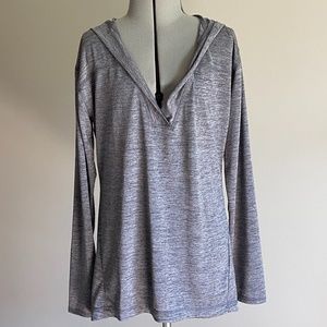 Zella Womens Medium Gray Long Sleeve V-Neck Lightweight Hoodie Top